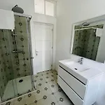 Casa Bis Bis